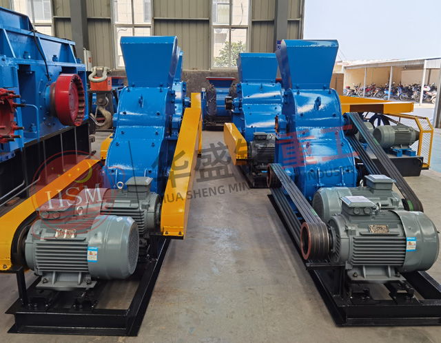 建筑水泥塊破碎產(chǎn)量70噸以上用哪個(gè)型號(hào)雙級(jí)破碎機(jī)？